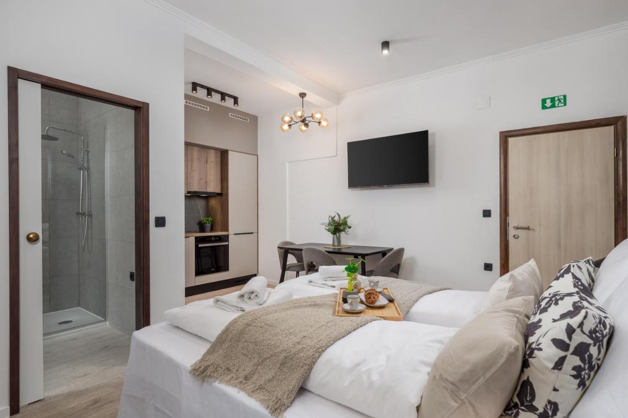 Apartments Diego Рийека Екстериор снимка
