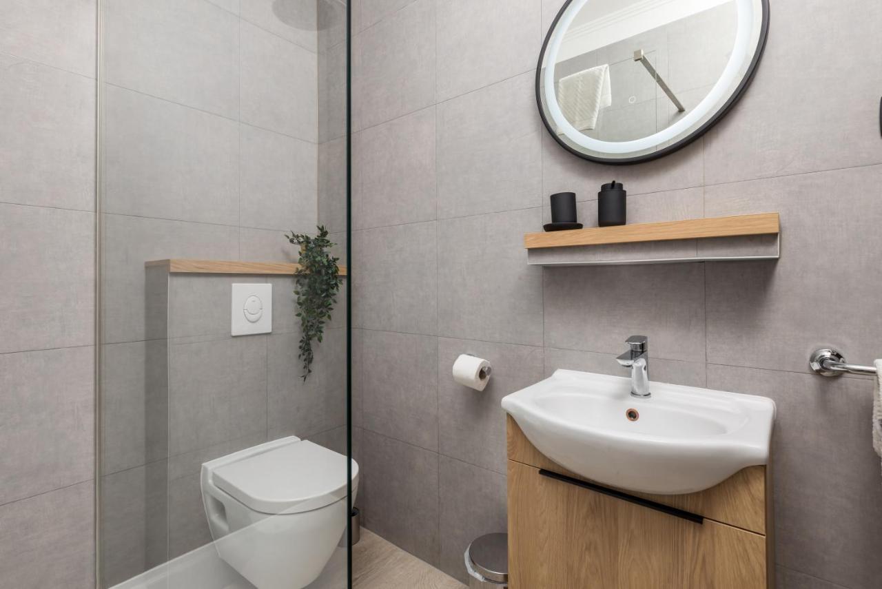 Apartments Diego Рийека Екстериор снимка